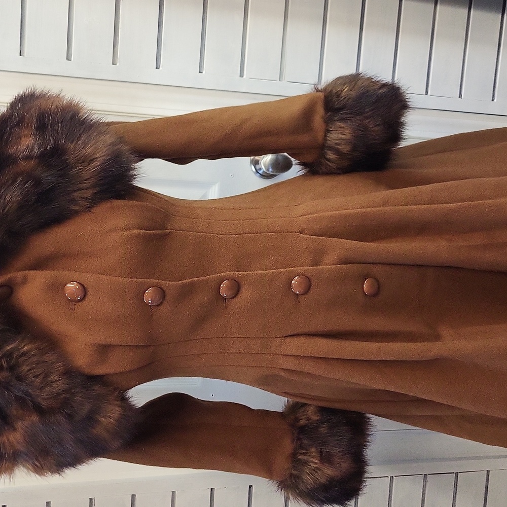 NWT, VINTAGE COLLECTIF PEARL TAN COAT, XS - Picture 3 of 14